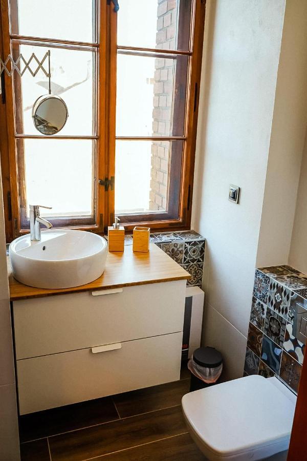 Apartamenty W Wiezy Swidnica  Luaran gambar